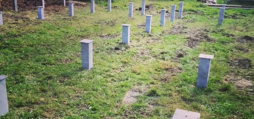 Фундамент на забивных ЖБ сваях