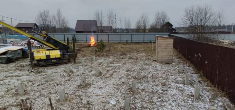 Фундамент на забивных ЖБ сваях
